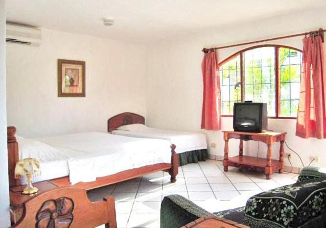 Hotel Flores (Adults Only) Tamarindo Szoba fotó