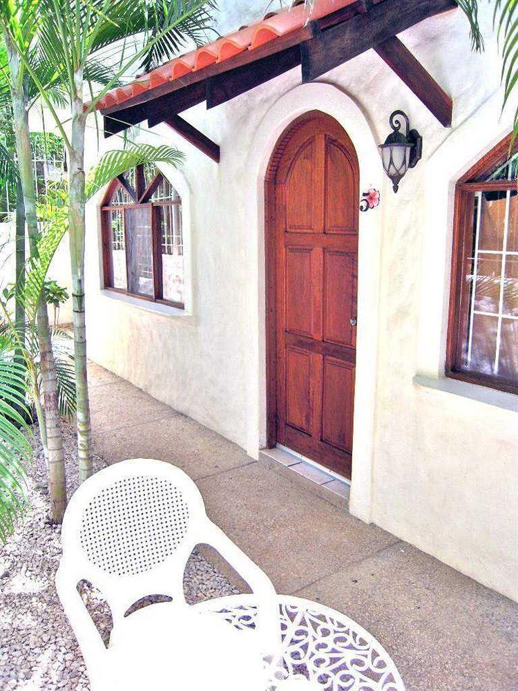Hotel Flores (Adults Only) Tamarindo Kültér fotó